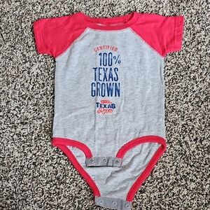 HEB bodysuit: Size 12 Months. 100% Texas Grown
